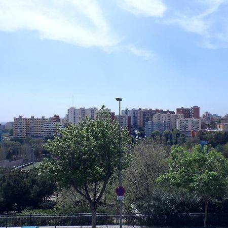 Cheap Booking Rooms L'Hospitalet de Llobregat Exteriör bild