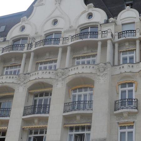 Cheap Booking Rooms L'Hospitalet de Llobregat Exteriör bild